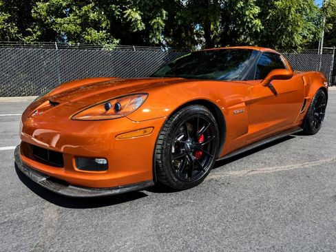 Used 2007 Chevrolet Corvette Z06 w/ Preferred Equipment Group RWD image 1