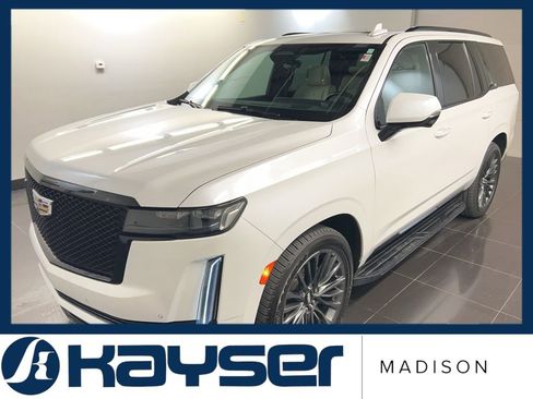 Used 2021 Cadillac Escalade Sport w/ Driver Assist Tech Package image 3