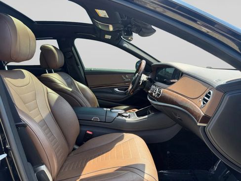 Used 2019 Mercedes-Benz S 560 4MATIC Sedan image 33
