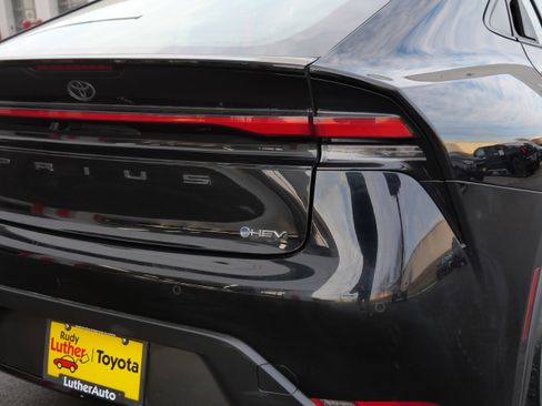 Certified 2024 Toyota Prius LE image 18