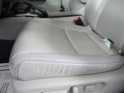 Used 2022 Honda Pilot Touring image 10