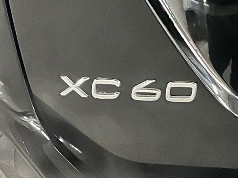 Used 2016 Volvo XC60 T5 Premier image 33