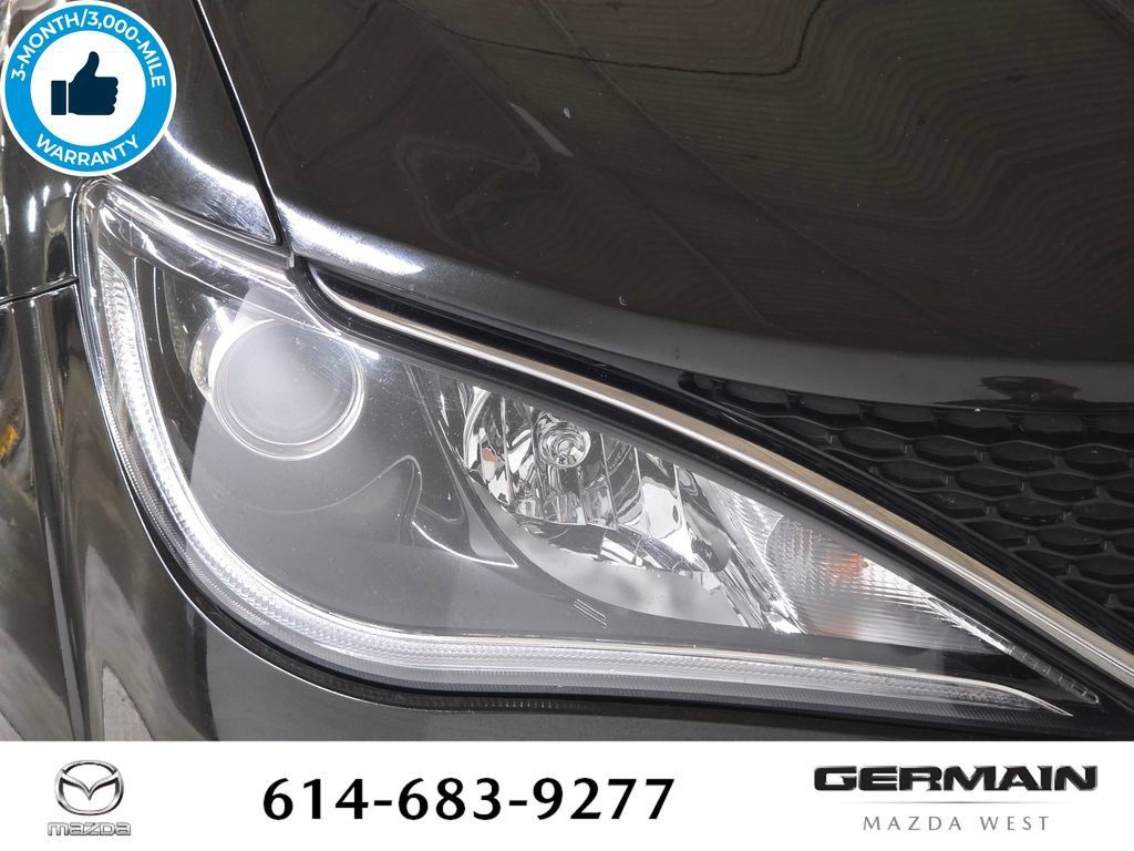 Used 2017 Chrysler Pacifica Touring-L FWD image 16