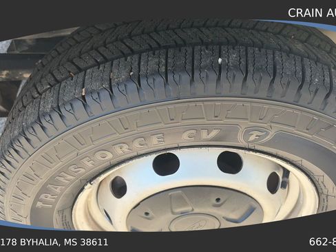 Used 2018 Ford Transit 350 148 Medium Roof RWD image 14