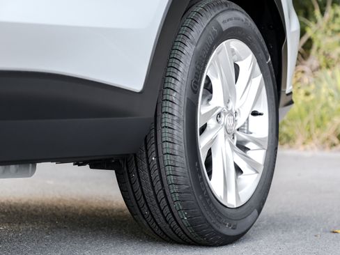 New 2025 Buick Envista Preferred w/ Convenience I Package image 3