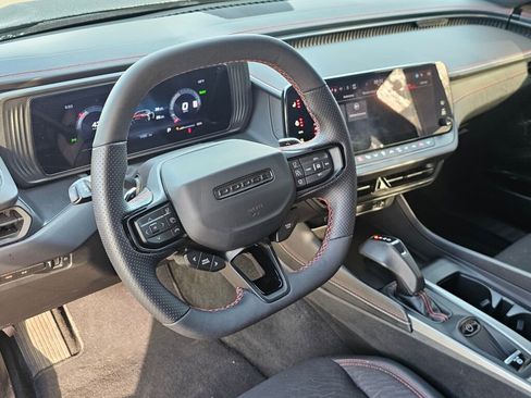 Used 2025 Dodge Charger R/T w/ Quick Order Package 25M R/T image 23