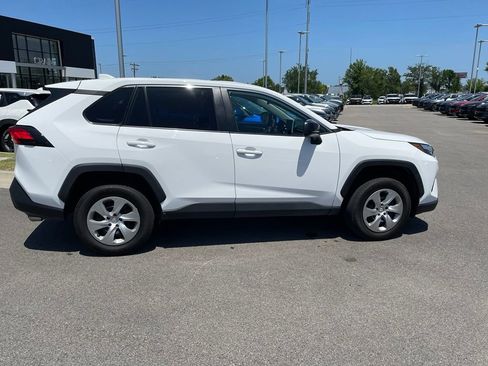 Used 2023 Toyota RAV4 LE FWD image 7