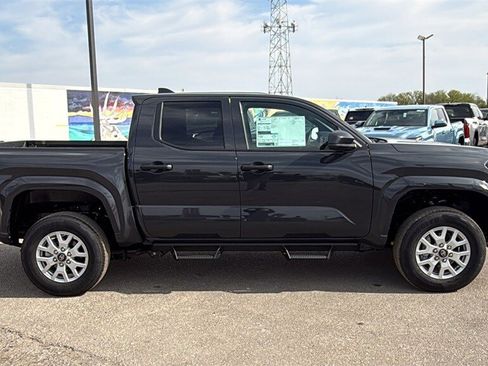 New 2026 Toyota Tacoma SR image 2