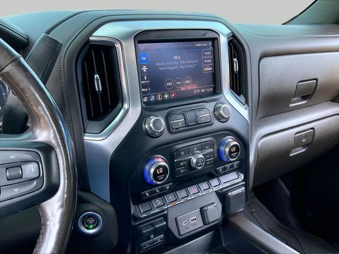 Used 2021 GMC Sierra 1500 SLT w/ SLT Premium Package AWD/4WD image 7