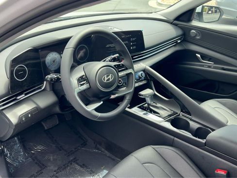 New 2026 Hyundai Elantra Limited FWD image 29
