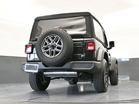 Used 2024 Jeep Wrangler Sport S image 49