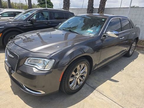 Used 2018 Chrysler 300 Limited AWD/4WD image 1