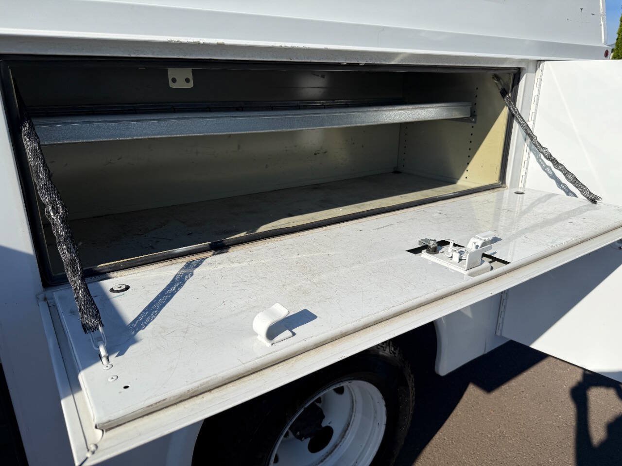 Used 2013 Ford E-350 and Econoline 350 Super Duty RWD image 18