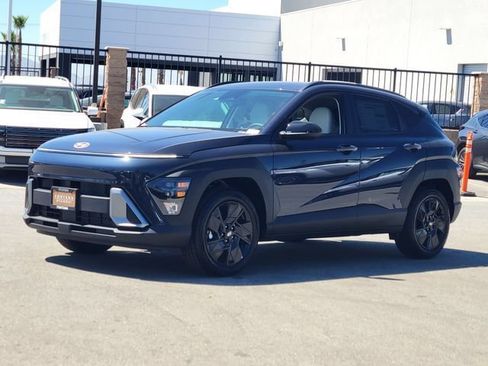 New 2027 Hyundai Kona SEL Sport FWD image 2