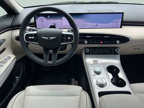 New 2026 Genesis GV70 2.5T Advanced w/ G1 Accessory Package AWD/4WD image 19