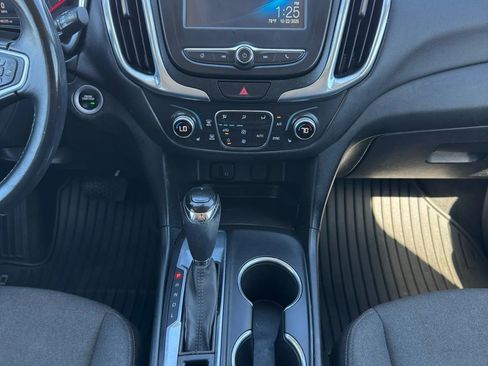 Used 2018 Chevrolet Equinox LT image 52