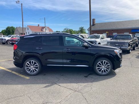 Used 2023 GMC Terrain Denali AWD/4WD image 25