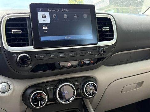 New 2026 Hyundai Venue SEL FWD image 36