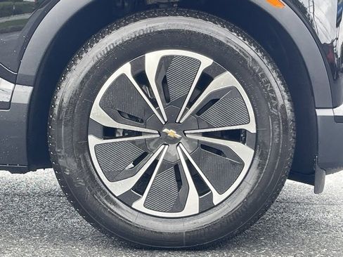 New 2026 Chevrolet Blazer EV LT image 10