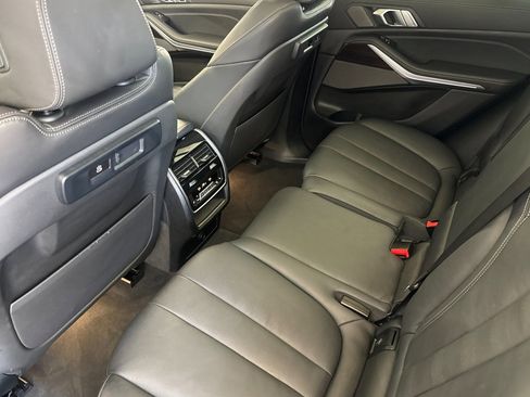 Used 2021 BMW X5 xDrive40i w/ Premium Package AWD/4WD image 28