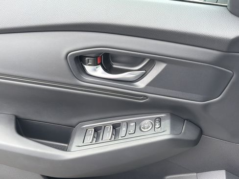 Certified 2025 Honda Accord SE image 24