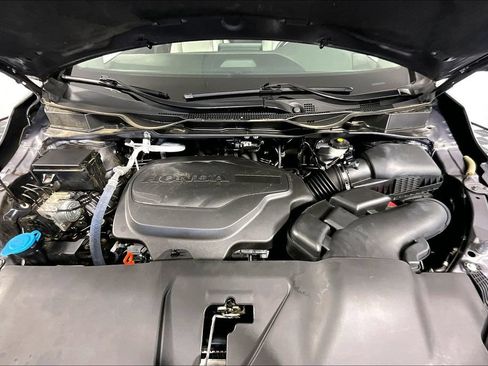 Used 2024 Honda Odyssey Touring image 9