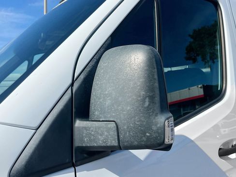 Used 2022 Mercedes-Benz Sprinter 2500 image 12