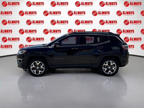Used 2018 Jeep Compass Limited AWD/4WD image 9