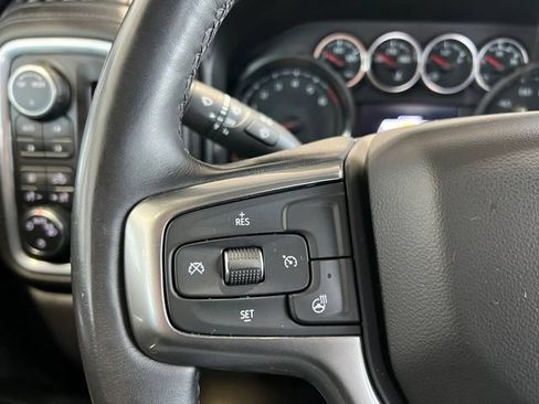 Used 2021 Chevrolet Silverado 1500 LT Trail Boss w/ Convenience Package II AWD/4WD image 17