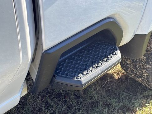 Used 2025 GMC Sierra 2500 Denali w/ Denali Reserve Package image 15