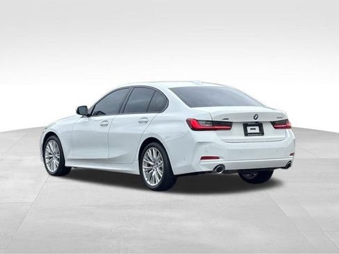 Used 2023 BMW 330i xDrive Sedan w/ Premium Package AWD/4WD image 5