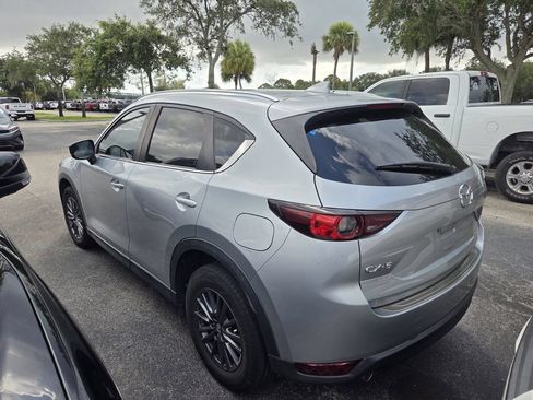Used 2021 MAZDA CX-5 Touring FWD image 4