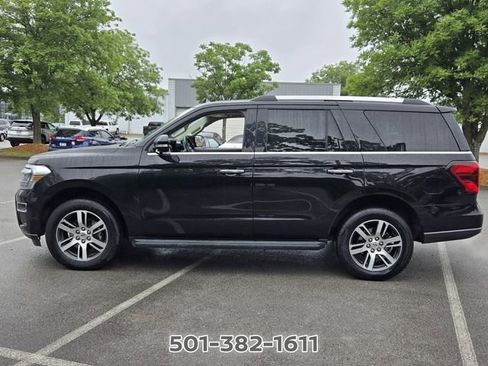 Used 2024 Ford Expedition Limited AWD/4WD image 2