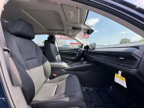 Certified 2023 Honda Accord EX image 6
