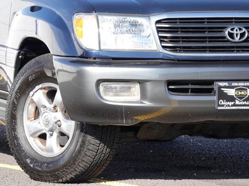 Used 2002 Toyota Land Cruiser AWD/4WD image 43