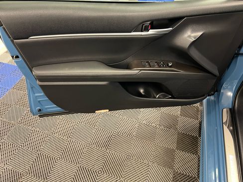 Used 2024 Toyota Camry XSE image 5