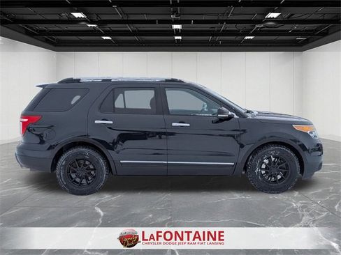 Used 2013 Ford Explorer XLT image 6