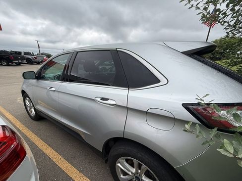 Used 2016 Ford Edge SEL w/ Equipment Group 201A AWD/4WD image 6