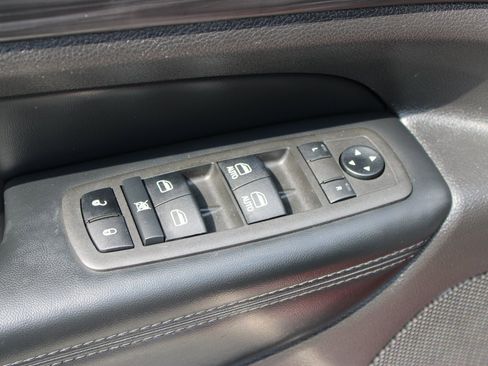 Used 2021 Jeep Grand Cherokee Laredo X image 19