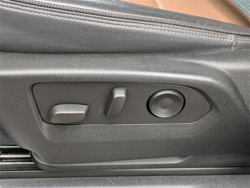 Used 2023 Chevrolet Silverado 1500 High Country image 27