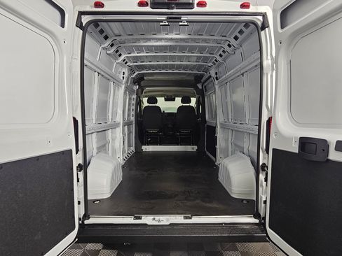 New 2026 RAM ProMaster 2500 FWD image 18