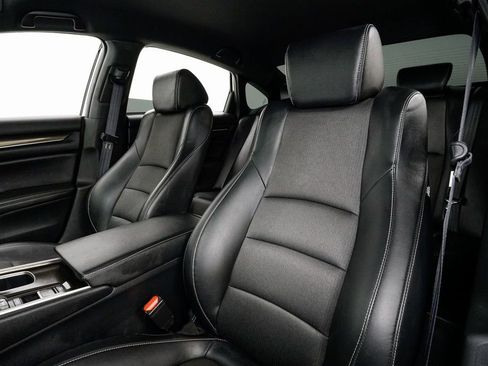 Used 2022 Honda Accord Sport image 8