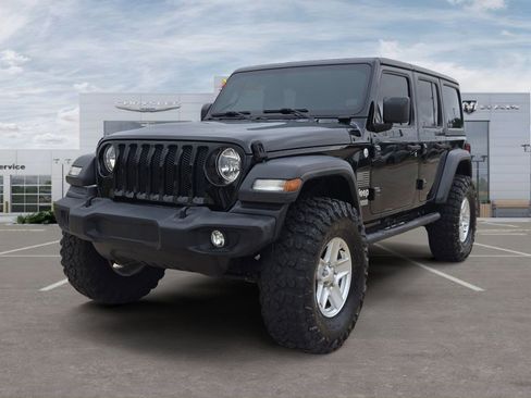 Used 2018 Jeep Wrangler Unlimited Sport S AWD/4WD image 1