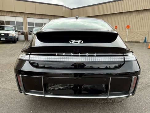 Used 2023 Hyundai Ioniq 6 SE image 3