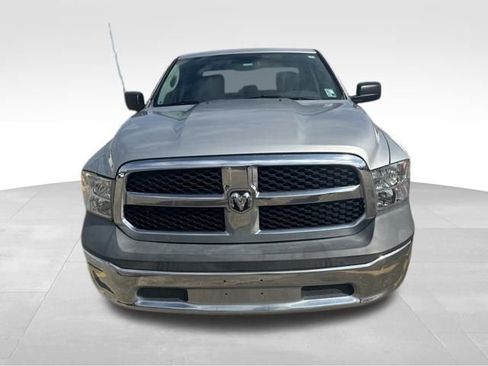 Used 2018 RAM 1500 Tradesman w/ Chrome Appearance Group image 13