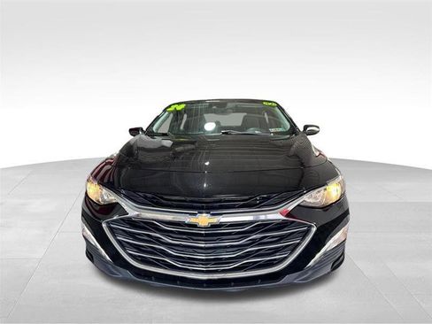 Used 2024 Chevrolet Malibu LT image 2