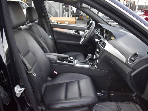 Used 2014 Mercedes-Benz C 250 C 250 Luxury Sedan 4D image 14