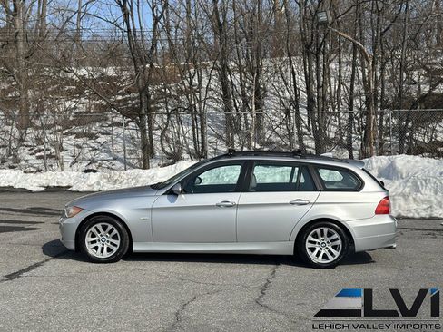 Used 2007 BMW 328xi Wagon image 12