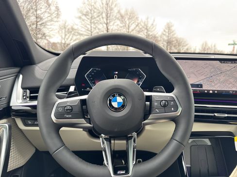New 2026 BMW X2 xDrive28i AWD/4WD image 17
