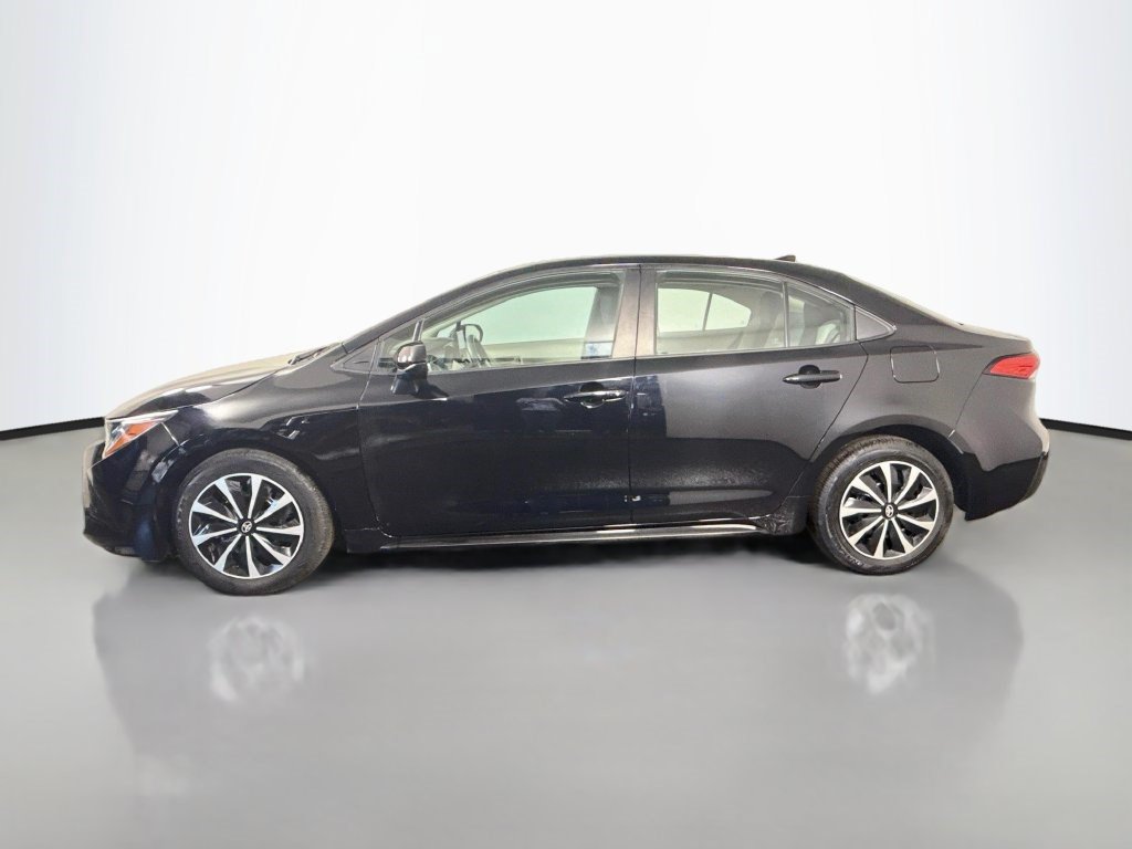 Used 2023 Toyota Corolla LE FWD image 6